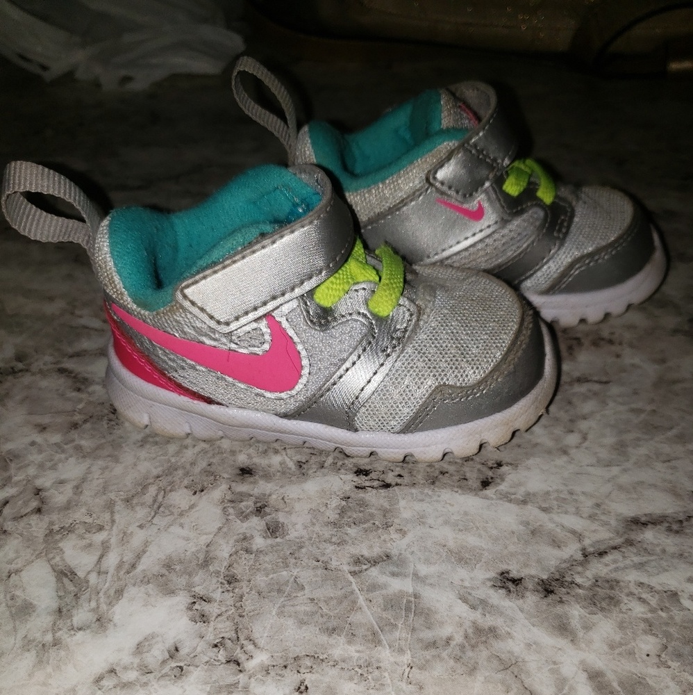 Nike shoes